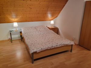 24016892-Ferienwohnung-6-Hilter Am Teutoburger Wald-300x225-3