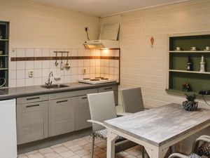 23732598-Ferienwohnung-4-Hindeloopen-300x225-2