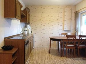 22615185-Ferienwohnung-4-Hinte-300x225-2