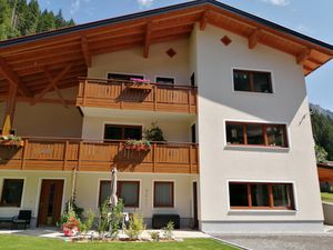 Ferienwohnung für 6 Personen (74 m²) in Hinterhornbach