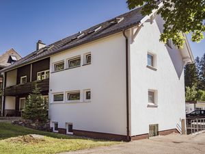 23392709-Ferienwohnung-4-Hinterzarten-300x225-2