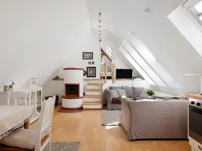 Photo, INSIDE, OUTSIDE