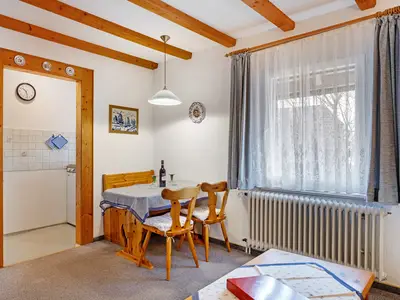 Photo, INSIDE, OUTSIDE