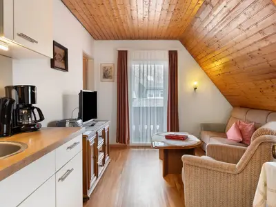 Photo, INSIDE, OUTSIDE