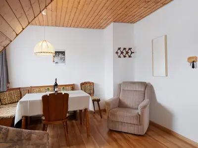 Photo, INSIDE, OUTSIDE