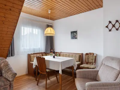 Photo, INSIDE, OUTSIDE