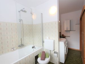 23852235-Ferienwohnung-6-Hippach-300x225-4