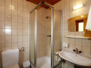 23279413-Ferienwohnung-8-Hippach-300x225-3