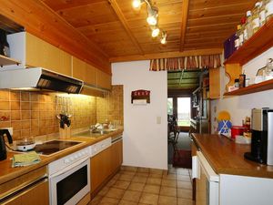 23279413-Ferienwohnung-8-Hippach-300x225-5