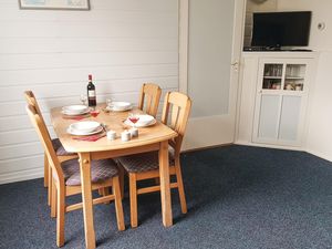 23730892-Ferienwohnung-5-Hippolytushoef-300x225-5