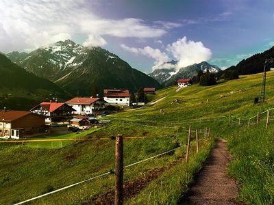 Wanderweg direkt am Haus