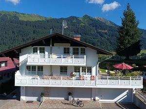 19249609-Ferienwohnung-4-Hirschegg (Vorarlberg)-300x225-5