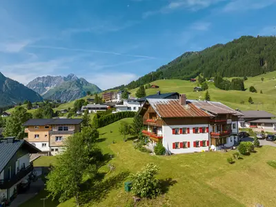 LandhausBeate-HYPEAK-DJI_20250618091512_0227_D