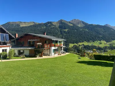 Haus-Oberseite