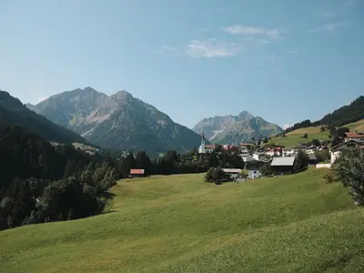 ruhige Lage direkt in Hirschegg