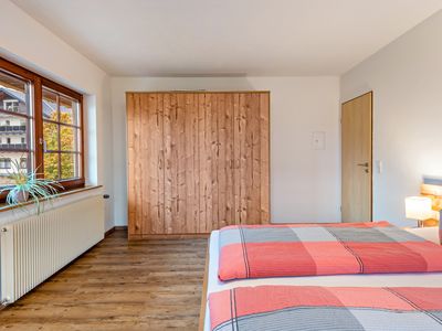 FW Eichhörnchen, mit 2x2 Meter Bett und großem Schrank