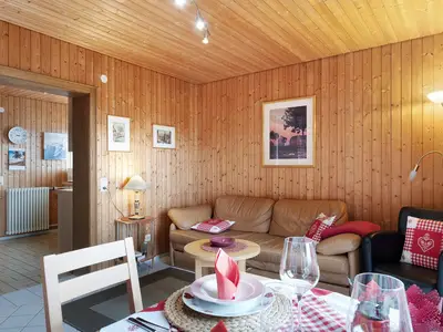 Photo, INSIDE, OUTSIDE