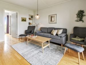 23582580-Ferienwohnung-6-Højer-300x225-2