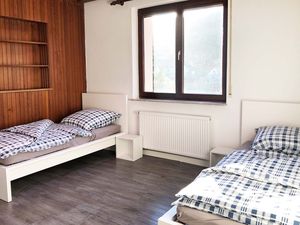 23352772-Ferienwohnung-9-Hönningen-300x225-3