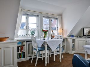 23884146-Ferienwohnung-3-Hörnum-300x225-3