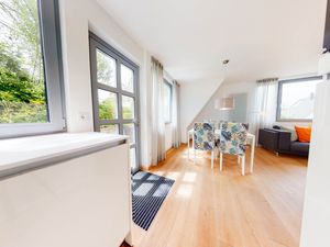 23884939-Ferienwohnung-4-Hörnum-300x225-2