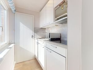 23886800-Ferienwohnung-3-Hörnum-300x225-5