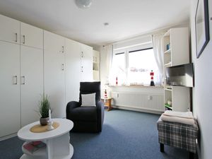 23082765-Ferienwohnung-2-Hörnum-300x225-1