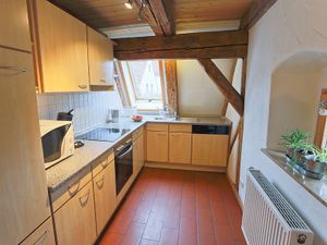 22140317-Ferienwohnung-8-Höttingen-300x225-3