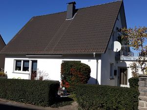 22280797-Ferienwohnung-4-Hofheim in Unterfranken-300x225-0