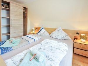 23948625-Ferienwohnung-3-Hohen Viecheln-300x225-5