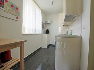 23434006-Ferienwohnung-3-Hohen Wieschendorf-300x225-4