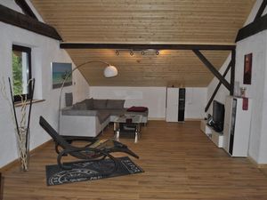 22139823-Ferienwohnung-4-Hohenau-300x225-1