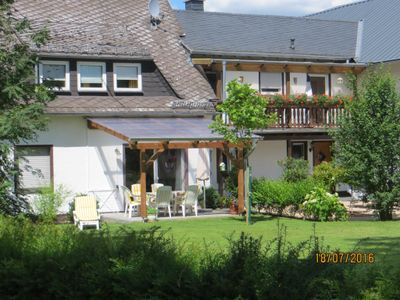 Außenbereich mit Terrasse Außenbereich mit Terrasse