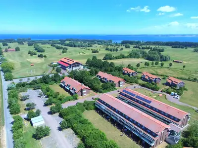 Ferienwohnung für 8 Personen (98 m²) in Hohenkirchen (Ostsee) 1/10