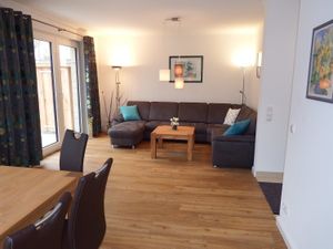 22128201-Ferienwohnung-4-Hohwacht-300x225-1