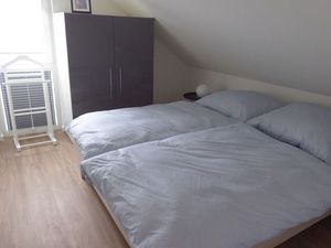 23922360-Ferienwohnung-5-Hohwacht-300x225-3