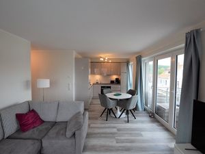 22309947-Ferienwohnung-4-Hohwacht-300x225-2