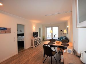 22293749-Ferienwohnung-4-Hohwacht-300x225-5