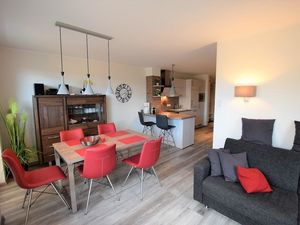 22127937-Ferienwohnung-6-Hohwacht-300x225-5