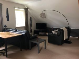 23347978-Ferienwohnung-2-Hoisdorf-300x225-1