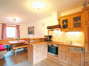 23948553-Ferienwohnung-7-Hollersbach im Pinzgau-300x225-2