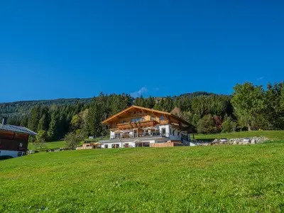 Außenseite Ferienhaus [Winter]