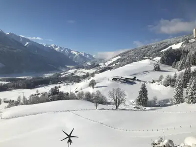 Blick vom Hof ins Salzachtal