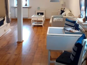 23376421-Ferienwohnung-3-Holm-300x225-4