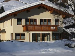 23487791-Ferienwohnung-4-Holzgau-300x225-0