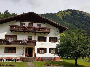 23488406-Ferienwohnung-5-Holzgau-300x225-4