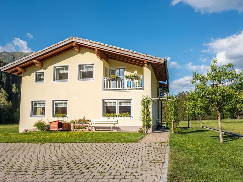 23488358-Ferienwohnung-3-Holzgau-800x600-2