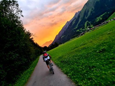 Fahrradweg am Lech