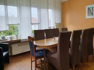 DiningRoom