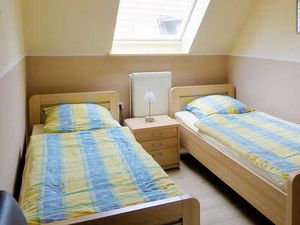 21737227-Ferienwohnung-3-Hooksiel-300x225-5